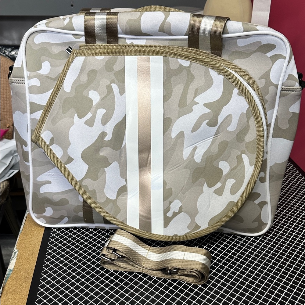 RETURNED - Haute Shore Tennis Bag - Picture 2 of 6